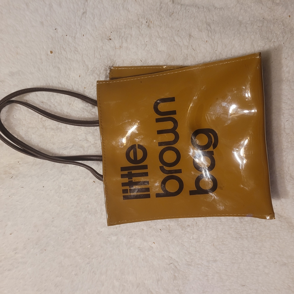 - Tan Tote